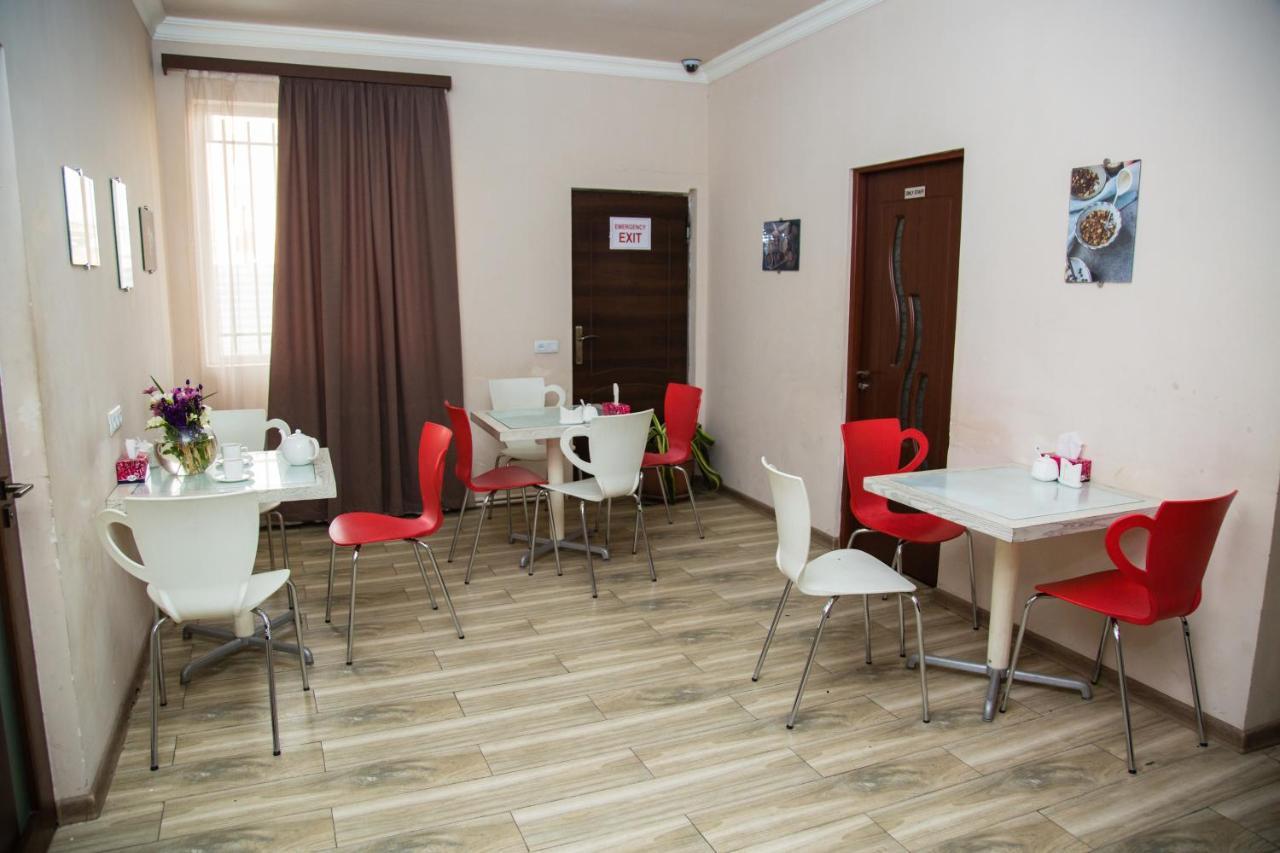 Nuryan Hotel Yerevan Ngoại thất bức ảnh